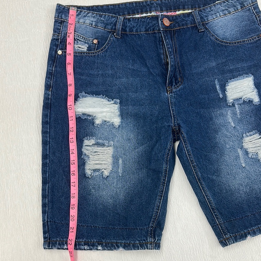 Denim Distressed Jean Shorts Boyfriend style - Picture 5 of 7